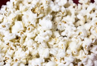 Wat gebeurt er met je lichaam als je popcorn eet?